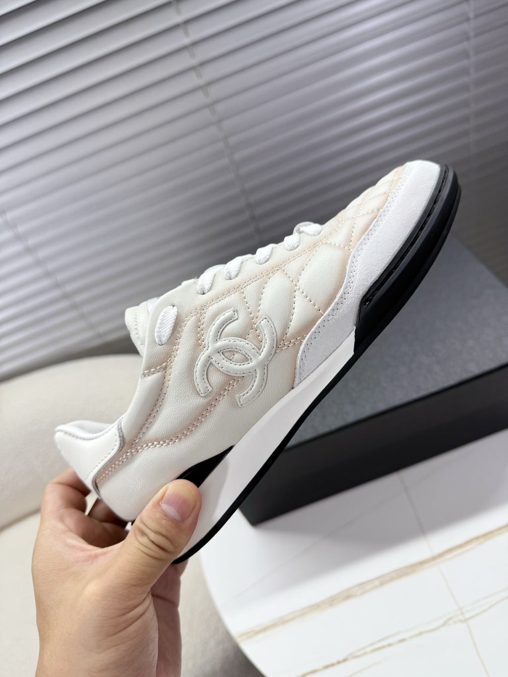 CHANEL 25S TRAINERS WHITE AND LIGHT CORAL IN CALFSKIN